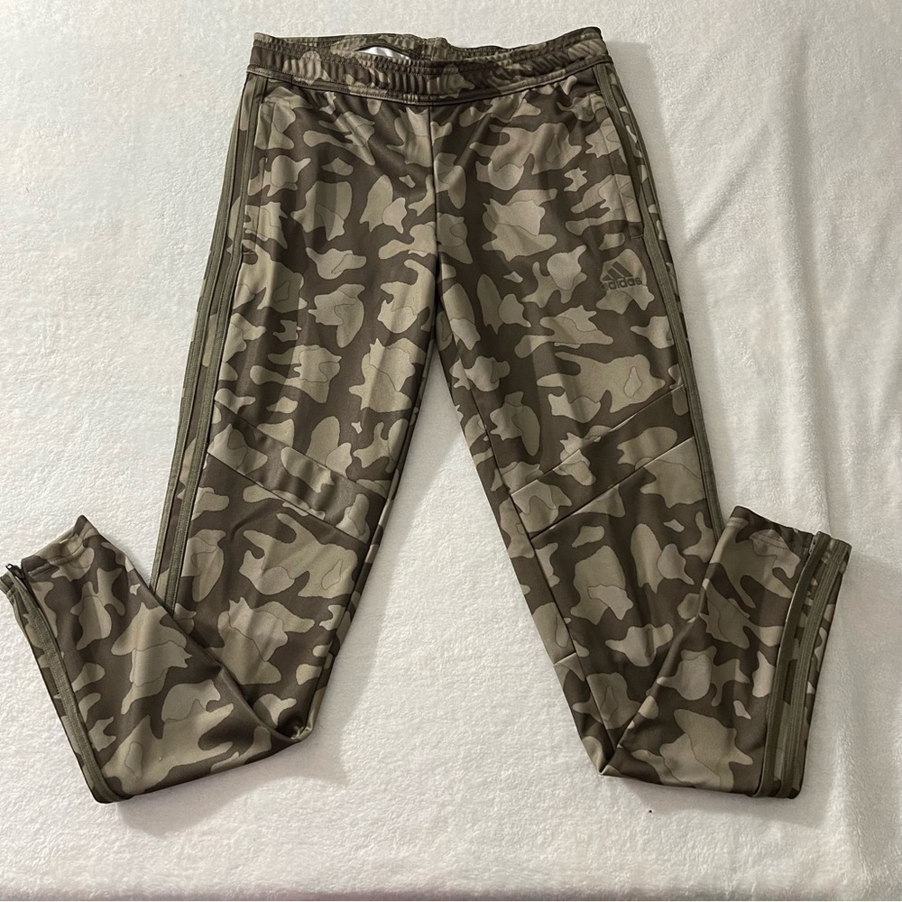 Adidas- aeroready pants